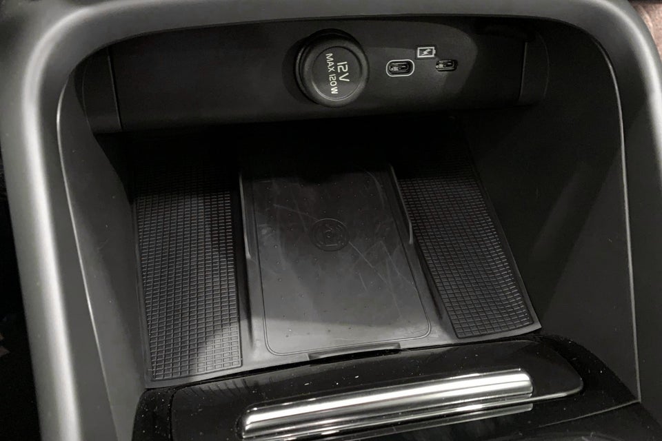 Volvo XC40 P8 ReCharge Twin Plus 5d