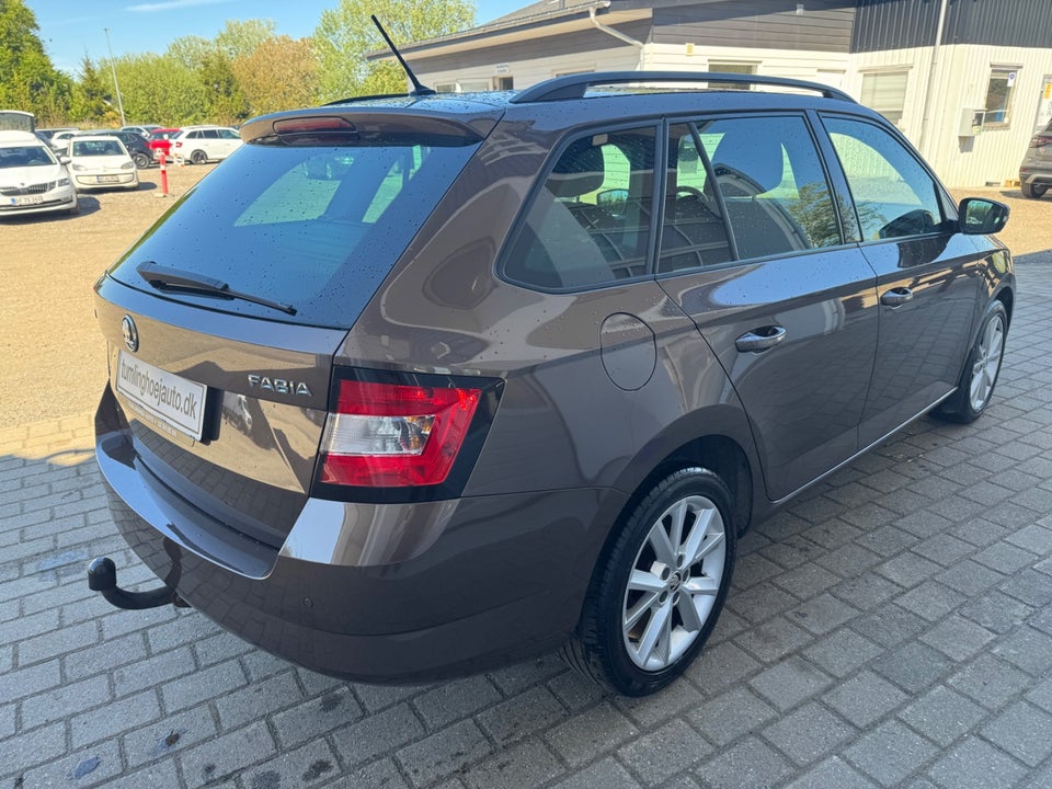 Skoda Fabia 1,0 TSi 110 Style Combi DSG 5d