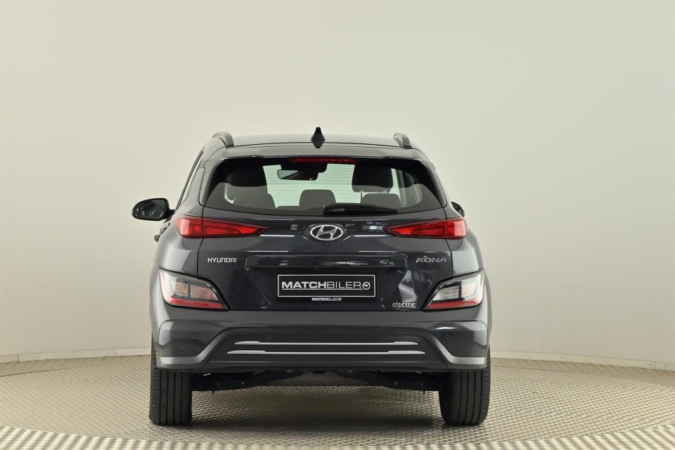 Hyundai Kona 64 EV Essential 5d