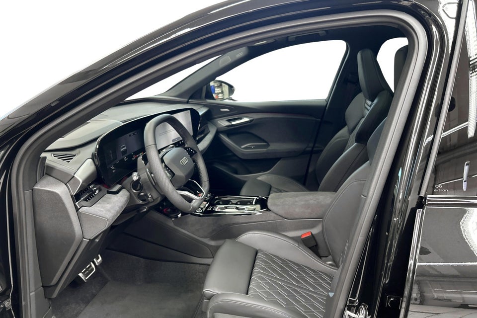 Audi Q6 e-tron S-line plus performance 5d