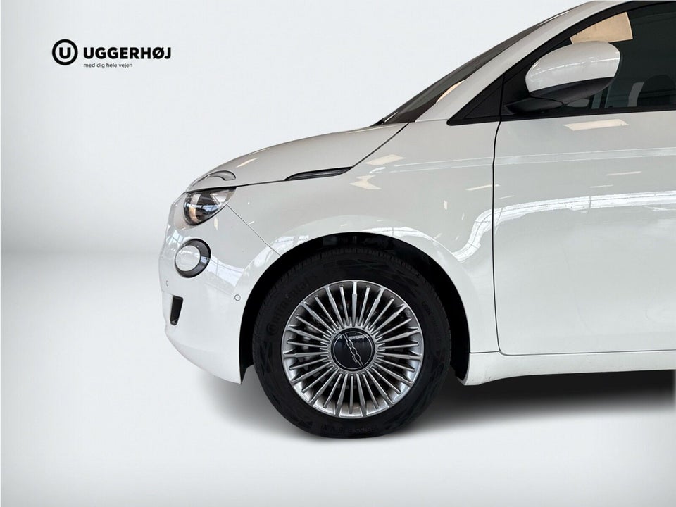 Fiat 500e 42 Icon 3d