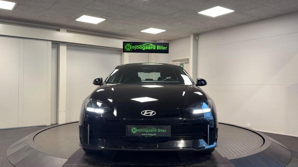 Hyundai Ioniq 6 53 Essential 4d