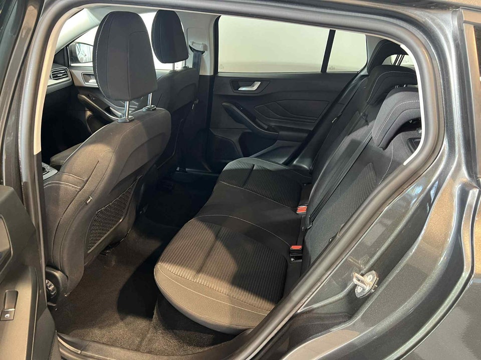 Ford Focus 1,0 EcoBoost Titanium stc. 5d