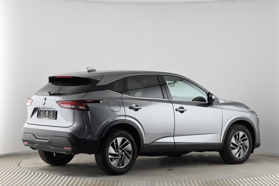 Nissan Qashqai 1,3 mHEV Acenta 5d