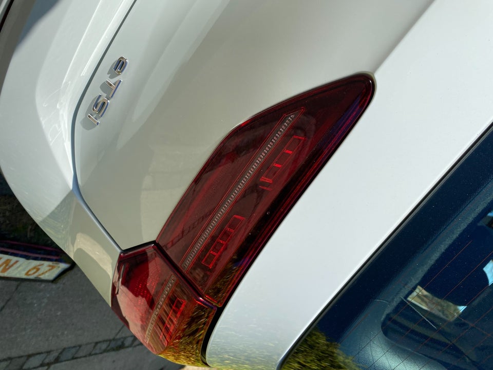 VW Golf VIII 1,5 eTSi 150 Style DSG 5d