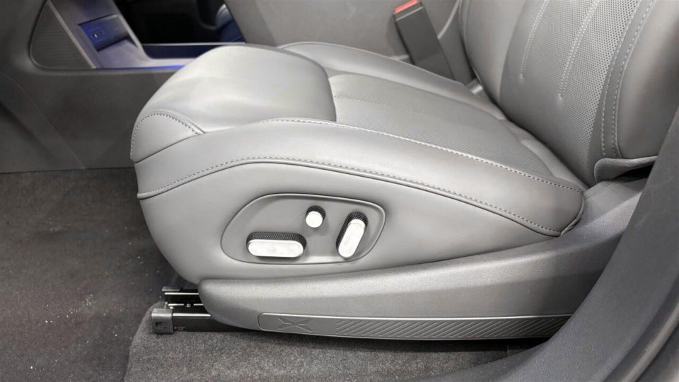 Xpeng G6 Performance 5d