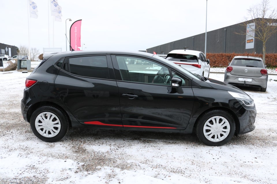 Renault Clio IV 0,9 TCe 90 Formula Edition 5d