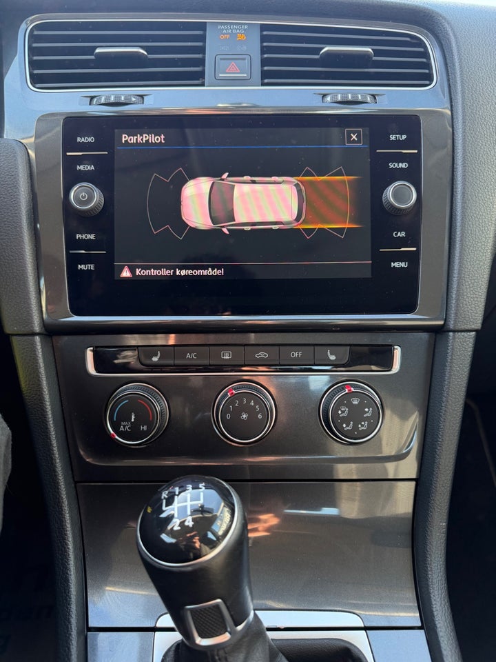 VW Golf VII 1,0 TSi 85 Trendline 5d