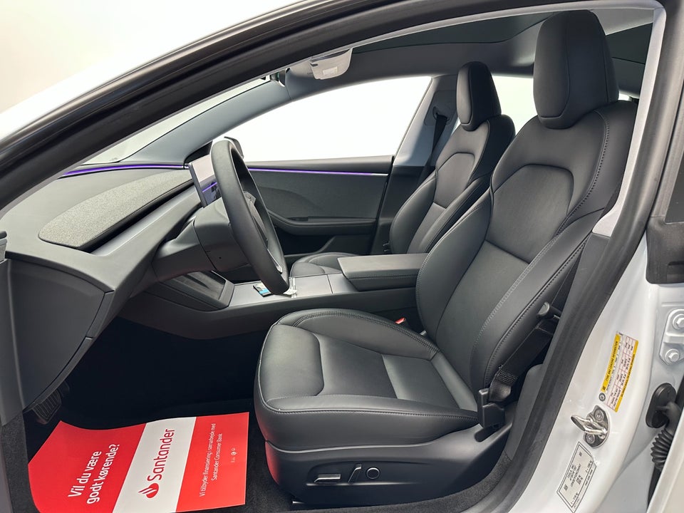 Tesla Model 3 RWD 4d