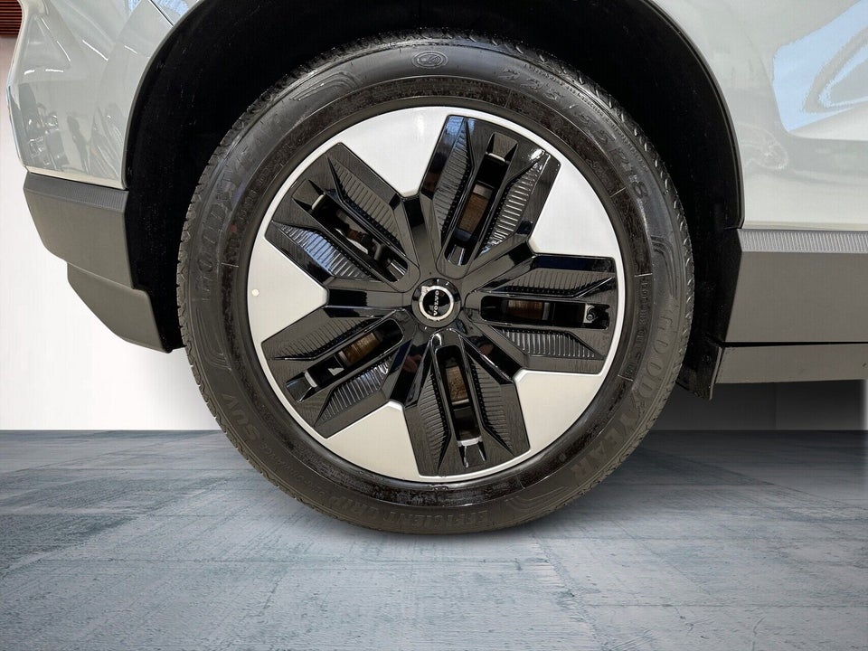 Volvo EX30 Extended Range Core 5d