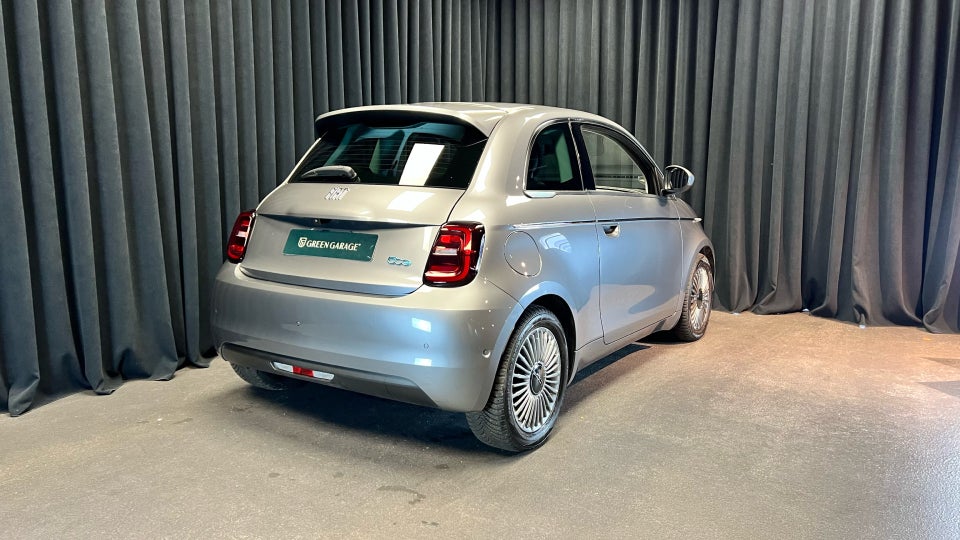 Fiat 500e 42 Icon 3d