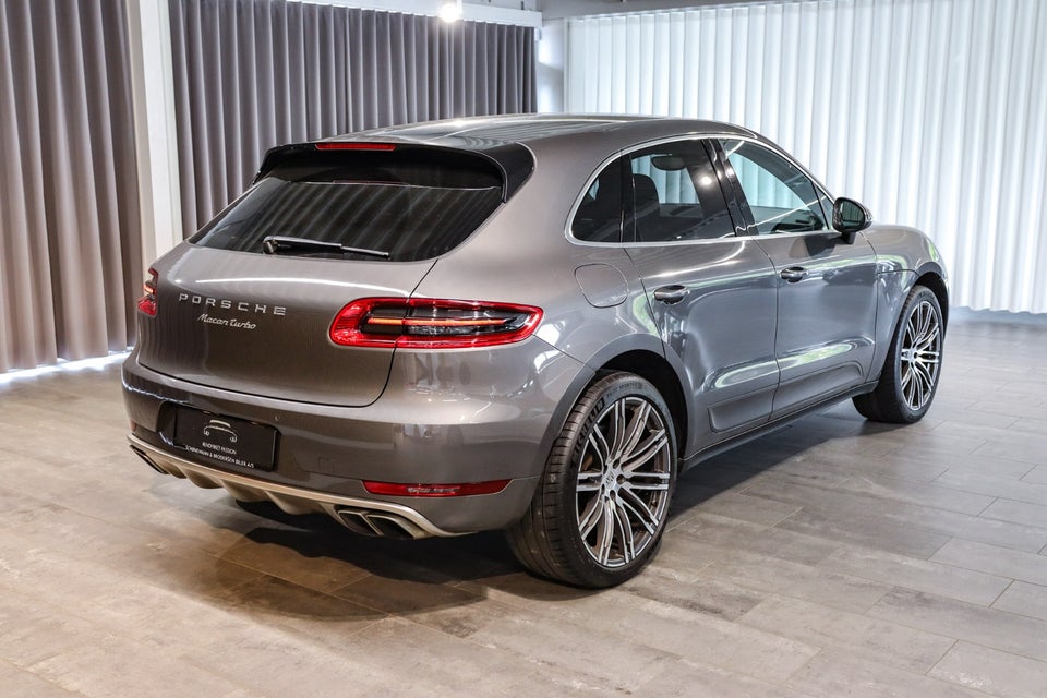 Porsche Macan Turbo 3,6 PDK 5d