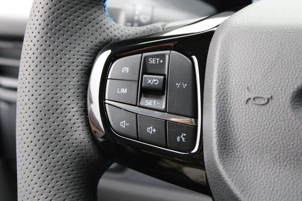 Ford E-Transit Custom Kombi 320S 64 MS-RT