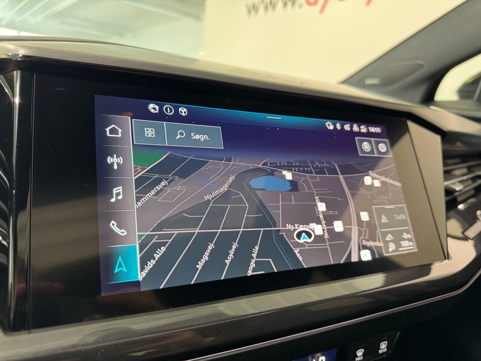 Audi Q4 e-tron 40 S-line 5d