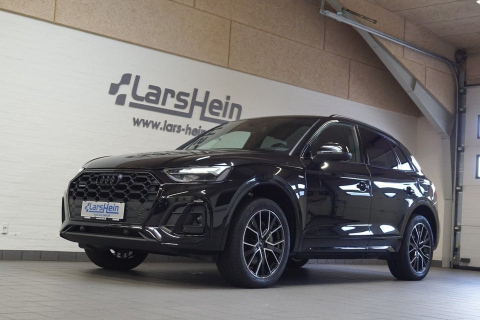 Audi Q5 55 TFSi e S-line quattro S-tr. 5d