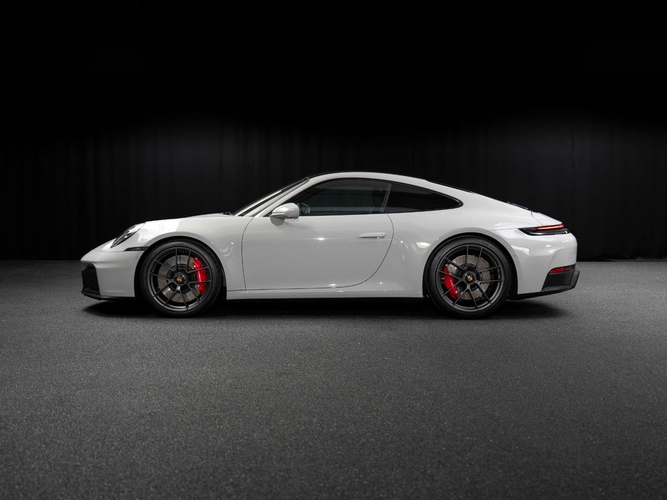 Porsche 911 Carrera 4 GTS 3,6 Coupé PDK 2d