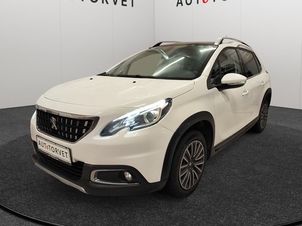 Peugeot 2008 1,6 BlueHDi 100 Allure Sky 5d