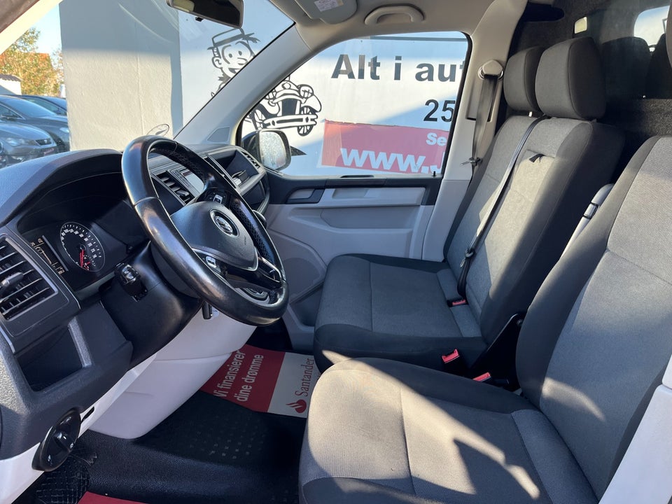 VW Transporter 2,0 TDi 180 Kassevogn DSG lang