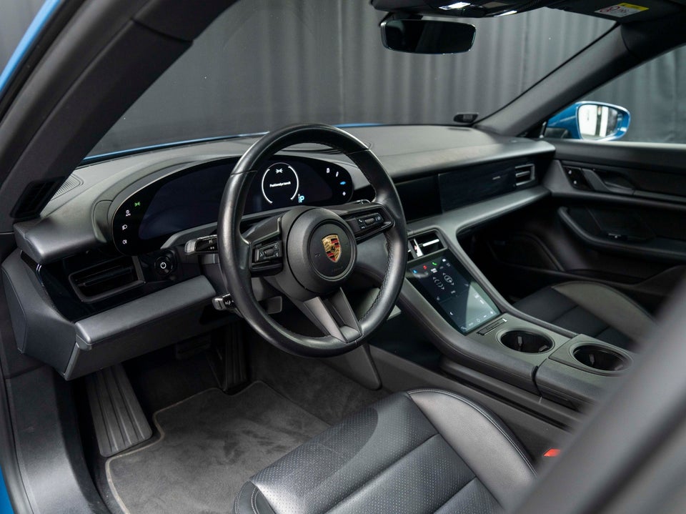 Porsche Taycan 4S Performance+ 4d