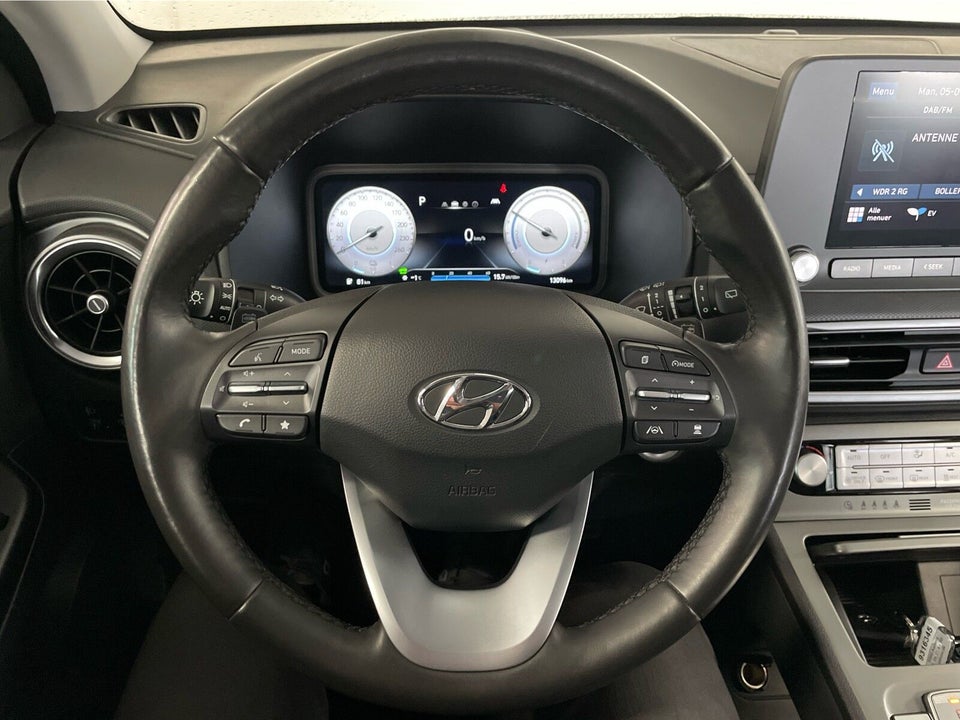 Hyundai Kona 39 EV Select 5d