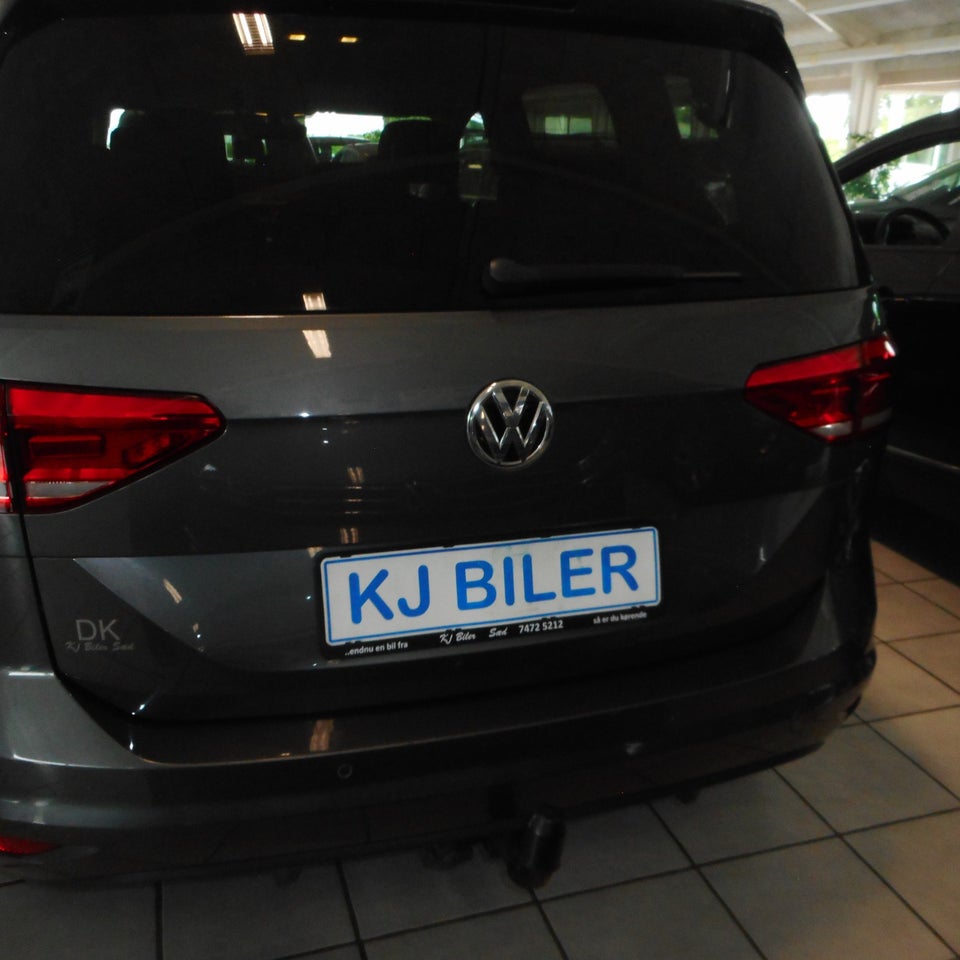 VW Touran 1,6 TDi 115 Comfortline DSG 7prs 5d