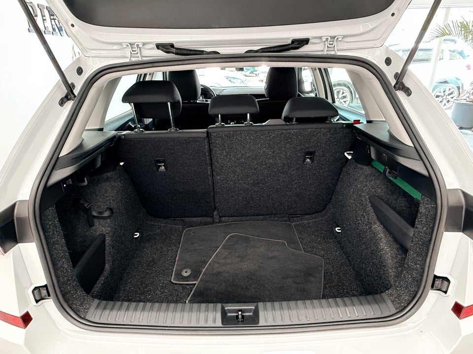 Skoda Kamiq 1,0 TSi 110 Tour de France 5d