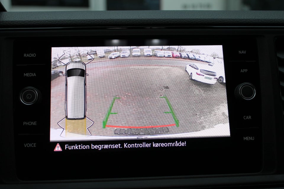 VW Crafter 35 2,0 TDi 177 Kassevogn L3H2 aut.