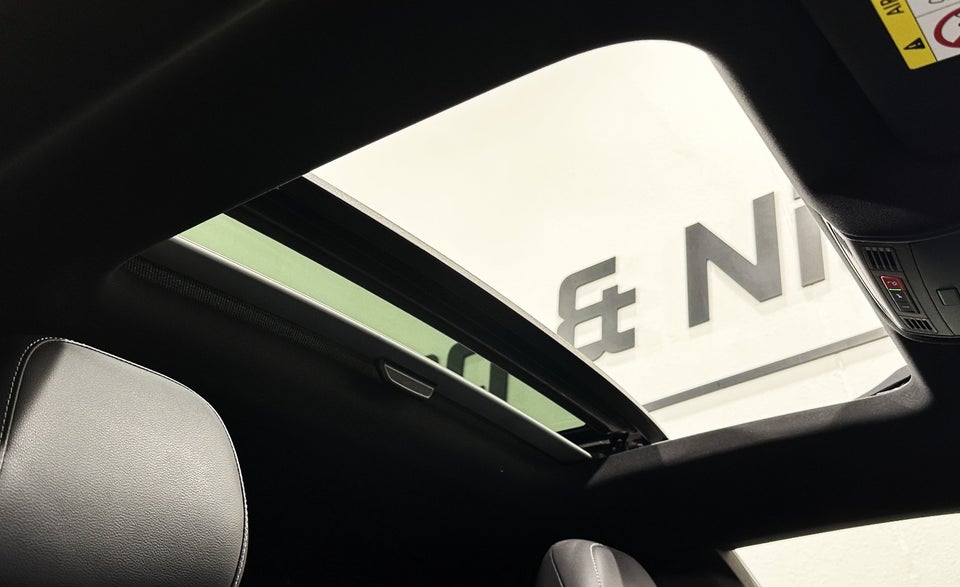 VW Arteon 2,0 TDi 150 R-line DSG BMT 4d