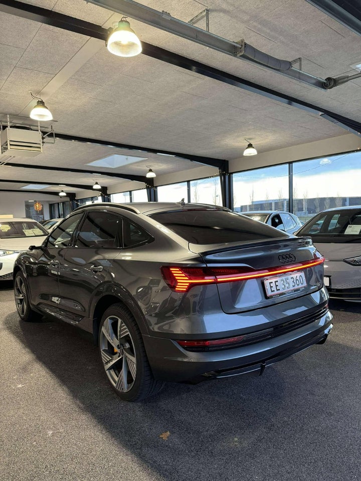 Audi e-tron 55 S-line Sportback quattro 5d