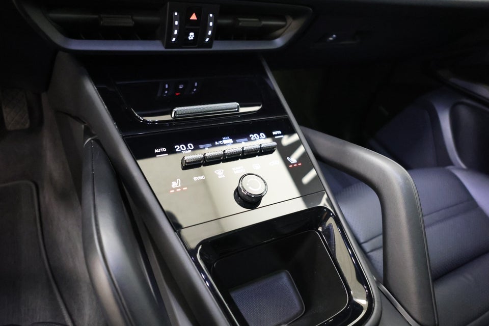 Porsche Cayenne 3,0 E-Hybrid Tiptr. 5d