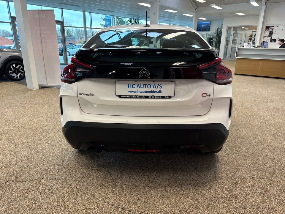 Citroën C4 1,2 PureTech 130 Iconic Comfort EAT8 5d