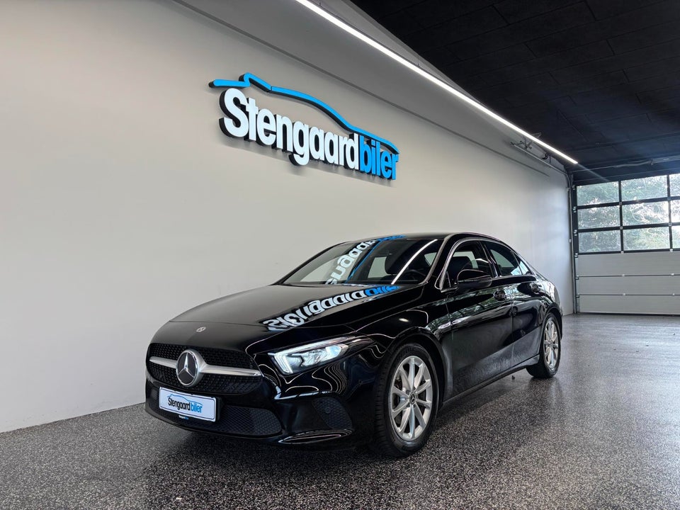 Mercedes A200 1,3 Progressive Line aut. 4d