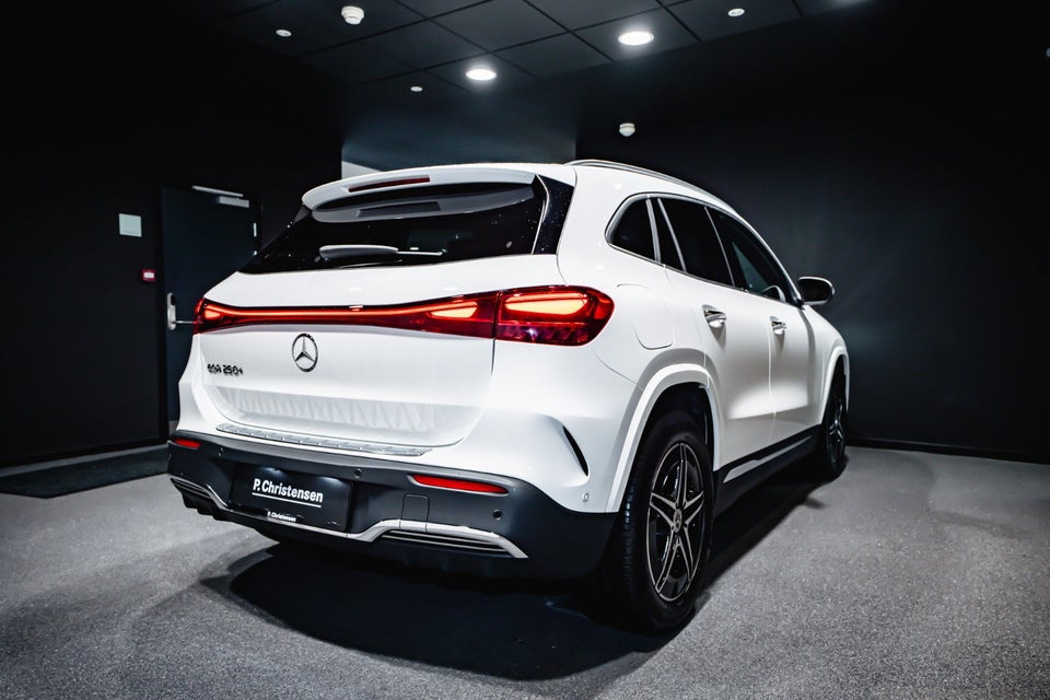 Mercedes EQA250+ AMG Premium 5d