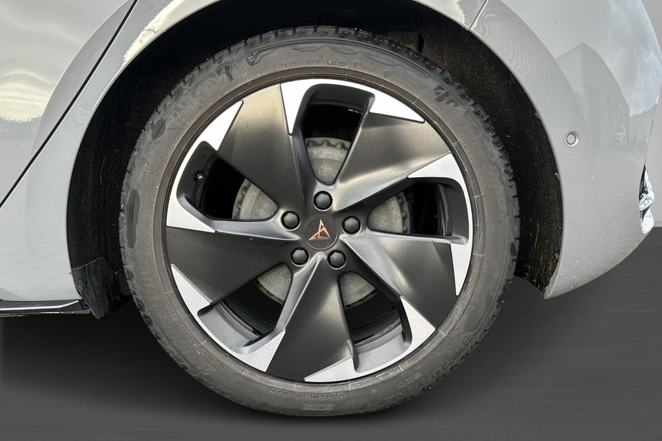 Cupra Born 58 High 5d