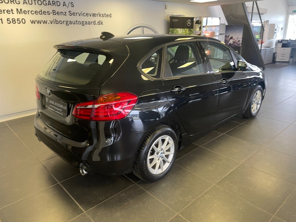 BMW 218d 2,0 Active Tourer Advantage 5d