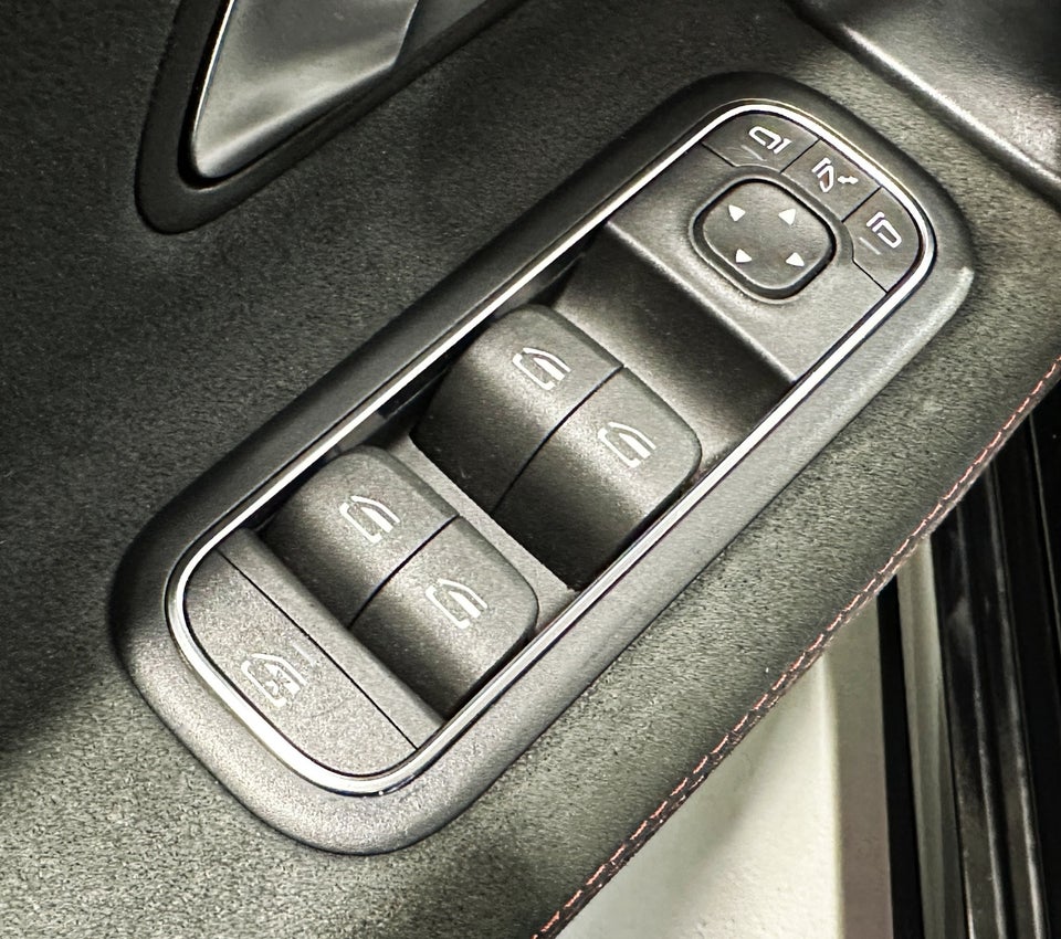 Mercedes A200 1,3 AMG Line aut. 5d