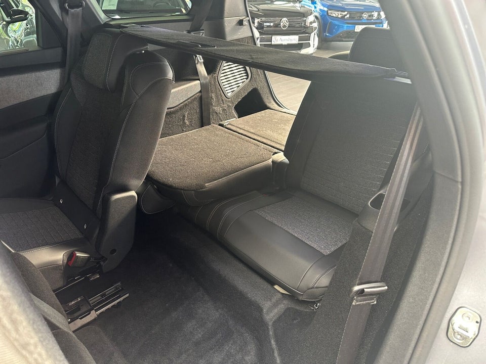 Peugeot e-5008 77 Allure Pack 7prs 5d