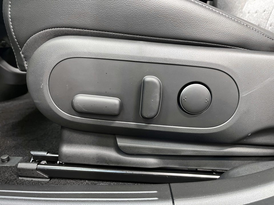 Hyundai Ioniq 5 77 Essential 5d