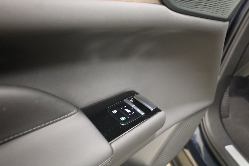 Volvo ES90 Extended Range Plus 4d
