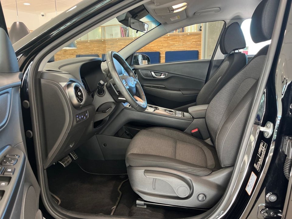 Hyundai Kona 39 EV Select 5d