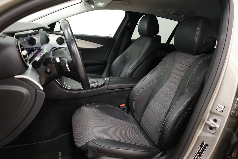 Mercedes E300 de 2,0 stc. aut. 4Matic 5d