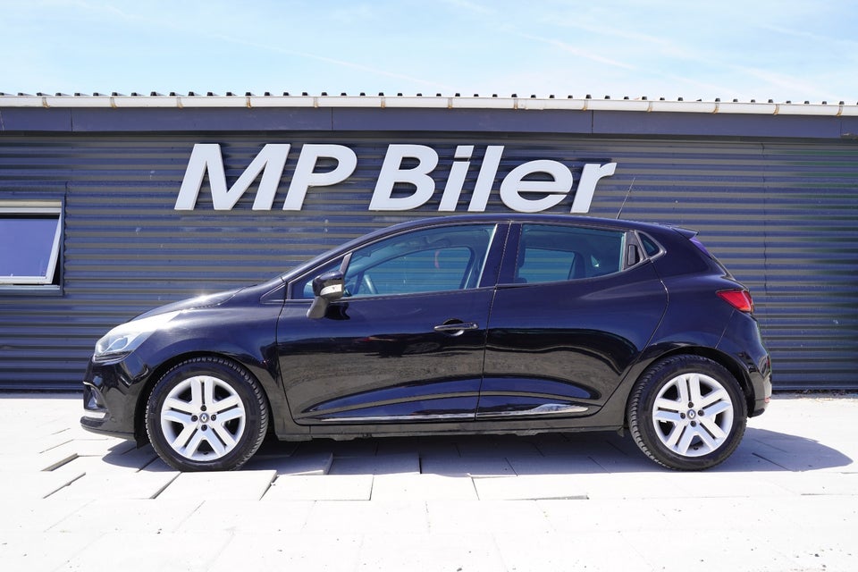 Renault Clio IV 1,5 dCi 90 Expression 5d