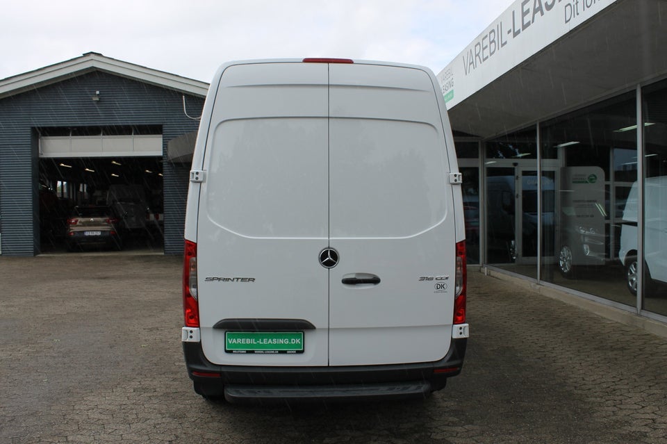 Mercedes Sprinter 316 2,2 CDi A2 Kassevogn aut. RWD