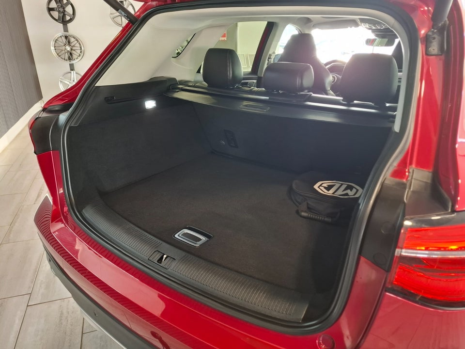 MG EHS 1,5 PHEV Luxury 5d