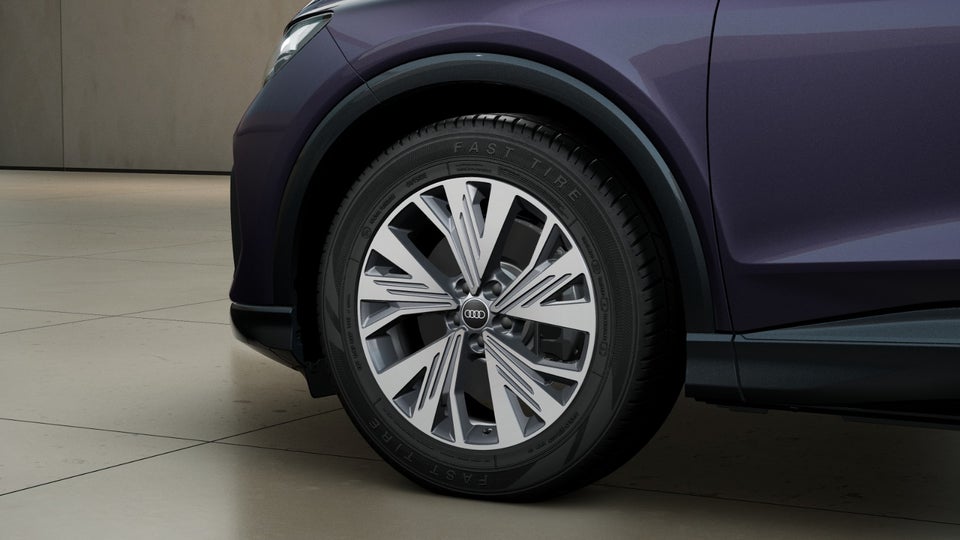 Audi Q4 e-tron 45 Progress 5d