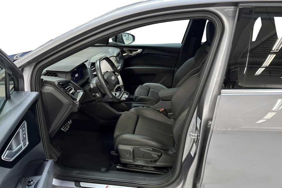 Audi Q4 e-tron 40 Attitude 5d