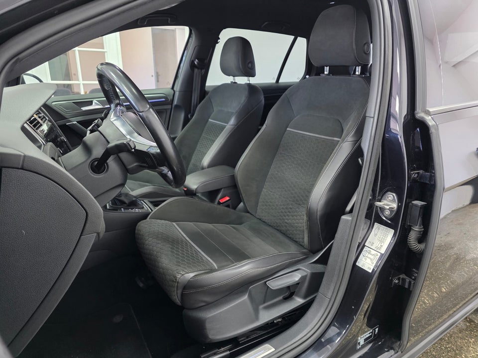 VW Golf VII 1,4 GTE DSG 5d