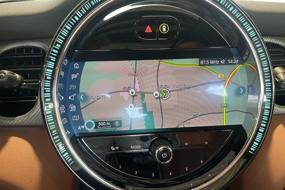 MINI Cooper SE Maximise 3d