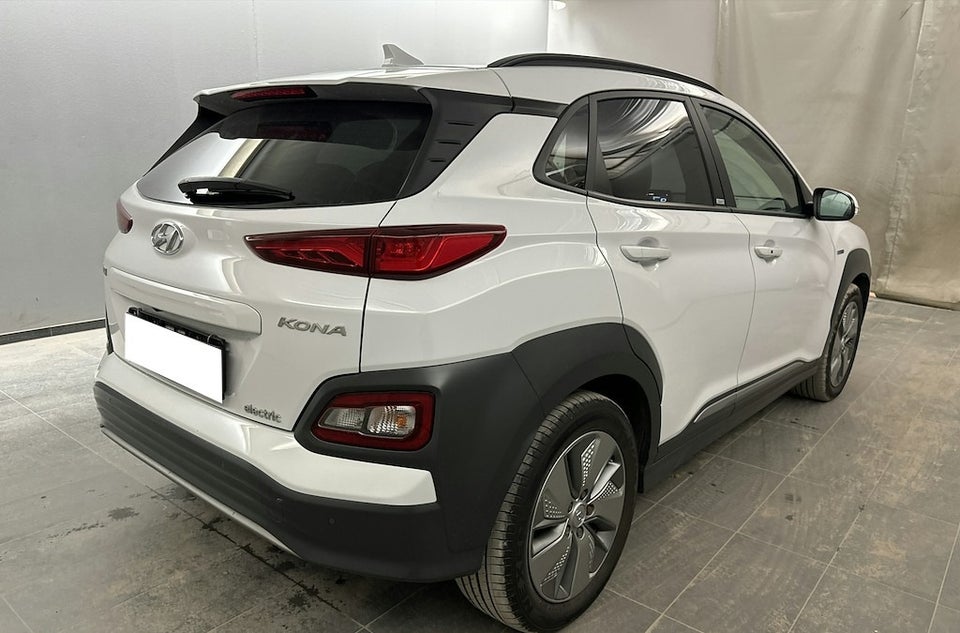 Hyundai Kona 64 EV Premium 5d