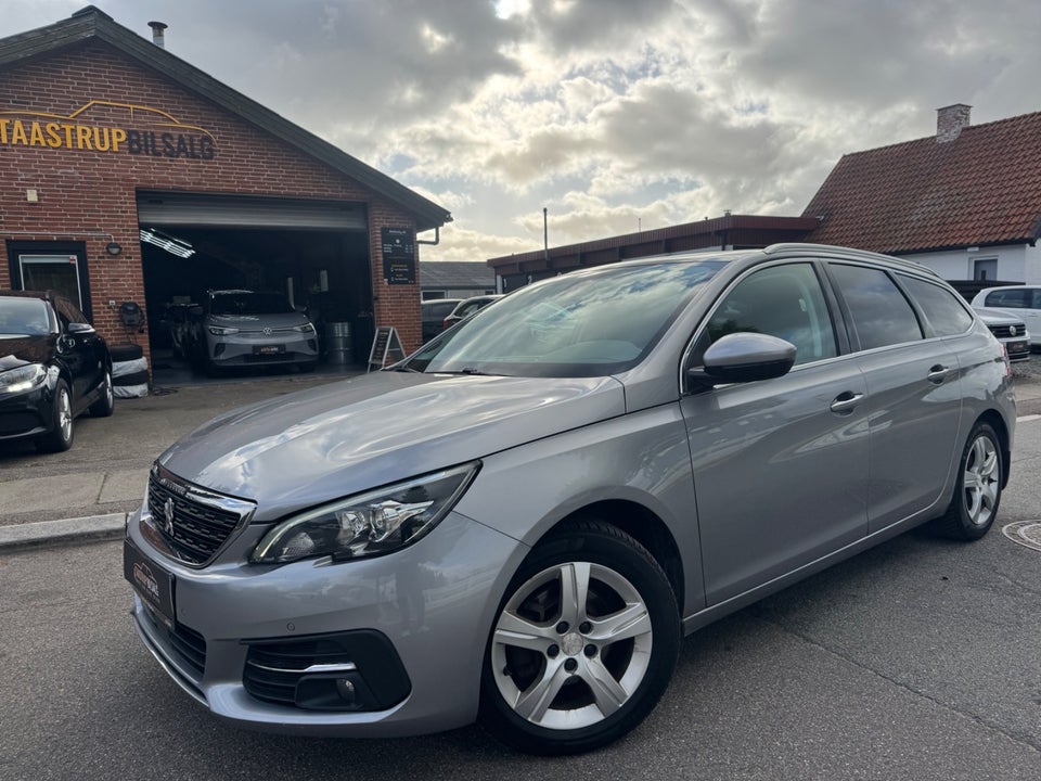 Peugeot 308 1,5 BlueHDi 130 Allure+ SW 5d